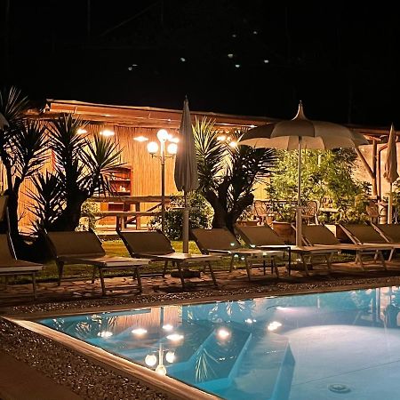 Casa Sorrento, Immerso Nel Verde A Pochi Passi Dal Centro Extérieur photo